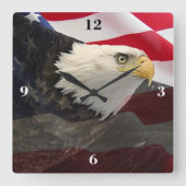 Eagle and Flag Quadratische Wanduhr (Vorderseite)