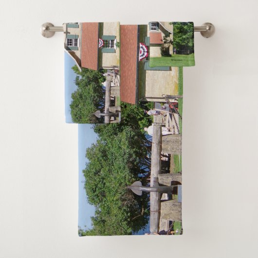 Eagle Bluff Lighthouse Handtuchhandtuch Set (Insitu)