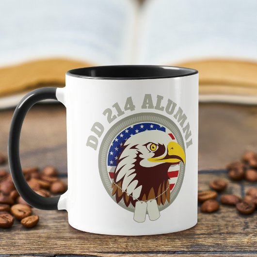 Eagle Emblem USA Flag | DD 214 Alumni Tasse