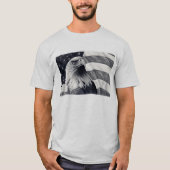 Eagle u. Flaggen-T-Shirt T-Shirt (Vorderseite)