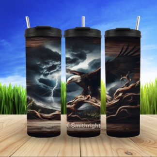 Eagle vor dem Blitz Storm Sky Thermosbecher