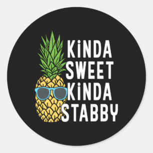 Eapple Kinda Sweet Kinda Stabby Novelty Punny Runder Aufkleber