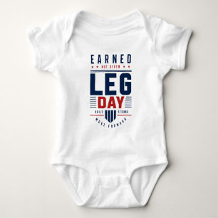 Earned Not Given Beintag Gym Motivation Typografie Baby Strampler