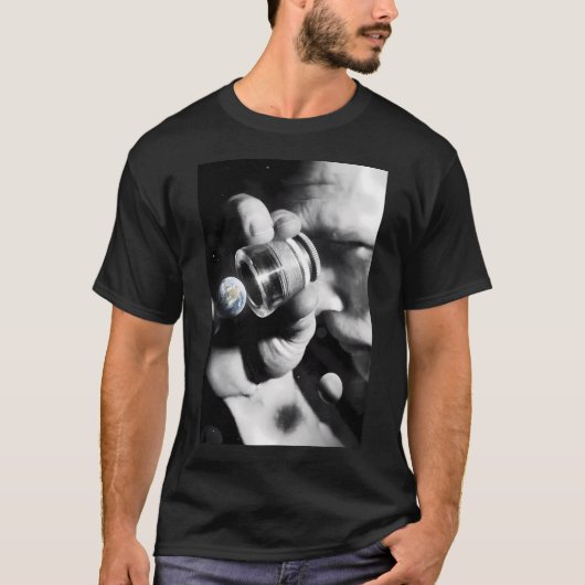 Earth Check T-Shirt (Vorderseite)
