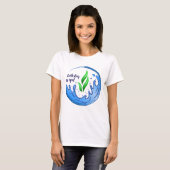 Earth Day 2025 Unser Power Unser Planet-Wappen T-Shirt (Vorne ganz)