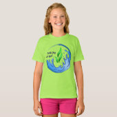 Earth Day 2025 Unser Power Unser Planet-Wappen T-Shirt (Vorne ganz)