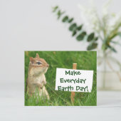Earth Day Chipmunk Postkarte (Stehend Vorderseite)