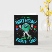 Earth Day is my Birthday April 22 Funny Niedlich C Karte (Gelbe Blume)