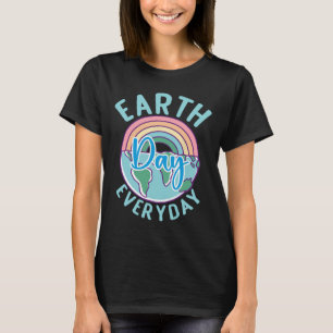 Earth Day Jeden Rainbow Heart Teacher T-Shirt