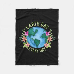 Earth Day Retro Environmental Shirt Women Fleecedecke
