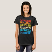 Earth Day Save Bees Rescue Animals Recycle Plastic T-Shirt (Vorne ganz)