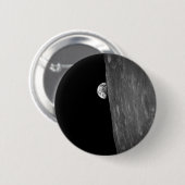 "Earth-Rise", das erste Foto davon aus dem Weltrau Button (Vorne & Hinten)