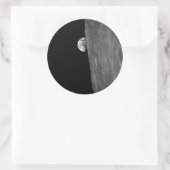 "Earth-Rise", erstes Foto davon aus dem Weltraum Runder Aufkleber (Tasche)