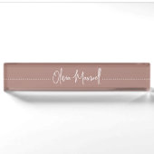 Earth Tone Terracotta Sketched Curry Script Namensplakette (Vorderseite)