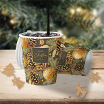 Earth Tones Christmas Pattern#29 ID1009 Pappbecher<br><div class="desc">Wenn Sie sich fragen, welche Farbkombinationen Sie für Ihre Weihnachtsdekoration und Geschenkartikel in diesem Jahr auswählen sollten, habe ich Sammlungen von aufeinander abgestimmten Mustern erstellt, um das Leben ein wenig leichter zu machen. Dieser "Frohe Weihnachten" Papierbecher weist ein Aquarellmuster aus Nadelkronen und Blattwerk in Erdtönen und Gold mit einer Vorlage,...</div>