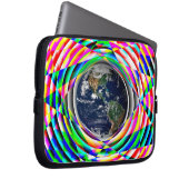 Earth Vibes von Kenneth Yoncich Laptopschutzhülle (Vorne Rechts)