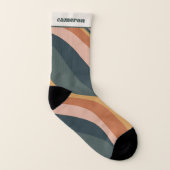 Earthy Boho Wavy Lines Terracotta Personalisiert Socken (Rechts - Außen)