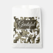 Earthy Browns & Tans Camouflage Dankbarkeit Geschenktütchen (Vorderseite)