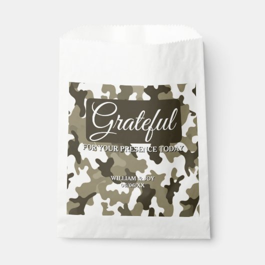 Earthy Browns & Tans Camouflage Dankbarkeit Geschenktütchen (Vorderseite)