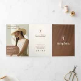 Earthy Elegance Logo Beauty, Wellness-Center Rust  Dreifach Gefaltete Karte