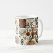 Earthy Ethnic Embrace Kaffeetasse (VorderseiteRechts)