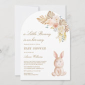 Earthy Floral Boho Bunny Rabbit Arch Baby Dusche Einladung (Vorderseite)