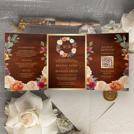 Earthy Floral Wreath QR Code Terracotta Wedding Dreifach Gefaltete Einladung
