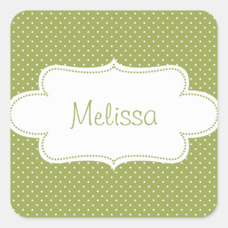 Earthy Green Polka Dots mit Label Quadratischer Aufkleber