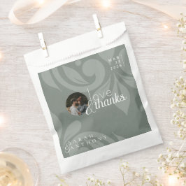 Earthy Olive Classic Damask Foto Wedding Geschenktütchen