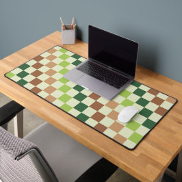 Earthy rainbow diagonal checkerboard pattern schreibtischunterlage