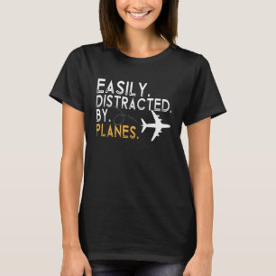 Easily Distracted By Airplanes Kleinkind Männer Fr T-Shirt