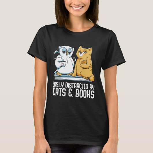 Easily distracted by cats books T-Shirt (Vorderseite)