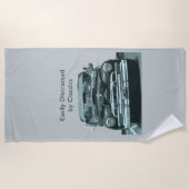 Easily Distracted by Classics Strandtuch (Vorderseite)