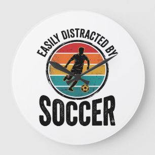 Easily Distracted By Fußball Vintage-Shirt-Design  Große Wanduhr