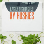 Easily Distracted By Huskies Dog Walking Geschirrtuch (Gefaltet)