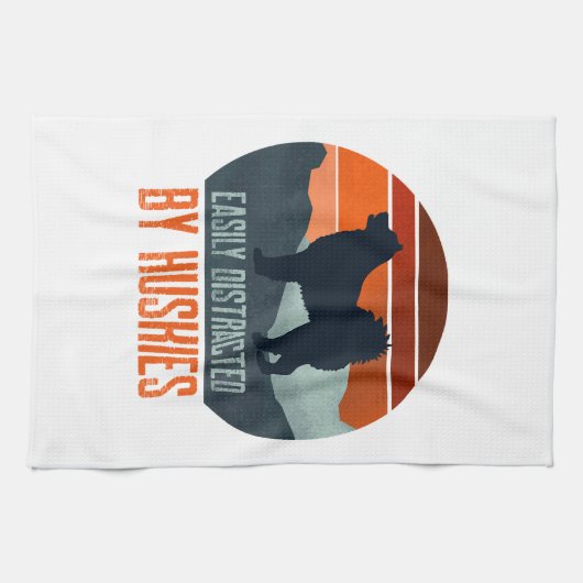 Easily Distracted By Huskies Dog Walking Geschirrtuch (Horizontal)