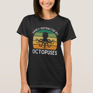 Easily Distracted By Octopuses Retro Octopus Ocean T-Shirt