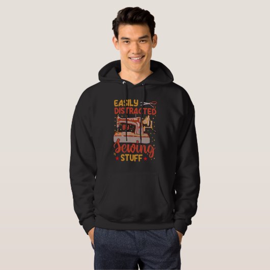 Easily Distracted By Sewing Stuff  Sewing Quilting Hoodie (Vorne ganz)