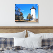 East Chop Lighthouse, Massachusetts Canvas Print Leinwanddruck (Insitu (Schlafzimmer))