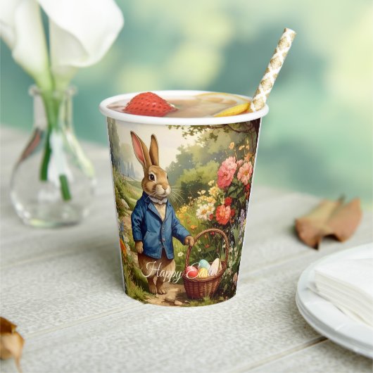 Easter Bunny Collecting Easter Eggs Pappbecher (In Situ)