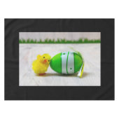 Easter Decoration - Easter egg and chick Tischdecke (Vorderseite (Horizontal))