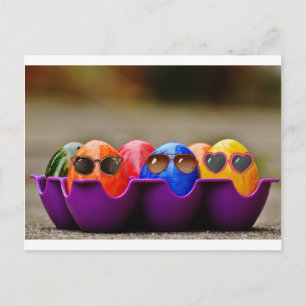 Easter Eggs Wearing Sungasse, shades, colored Feiertagspostkarte
