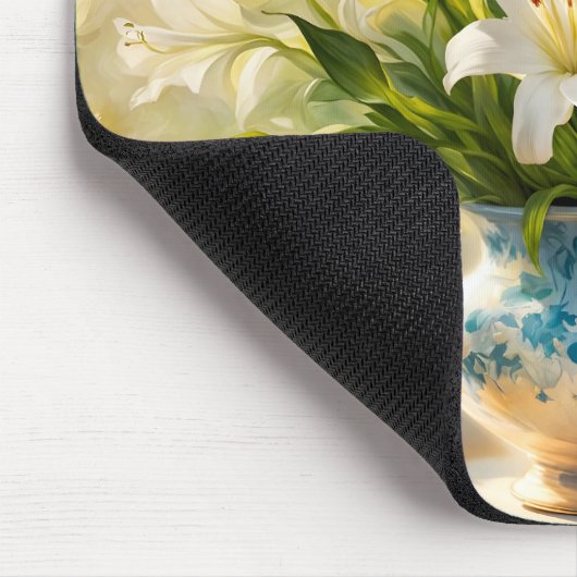 Easter Lilies & Vase Mousepad (Ecke)
