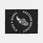 Eastern District Track & Field Distressed Retro Fleecedecke (Vorderseite (Horizontal))