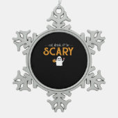 Eat Drink And Be Scary Classic Aesthetic Unique Schneeflocken Zinn-Ornament (Vorderseite)