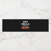 Eat Drink And Be Scary Funny Halloween Minimal Cle Wasserflaschenetikett (Einzelnes Label)