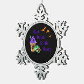 Eat Drink And Be Scary Halloween Minimal Clean Schneeflocken Zinn-Ornament (Rechts)