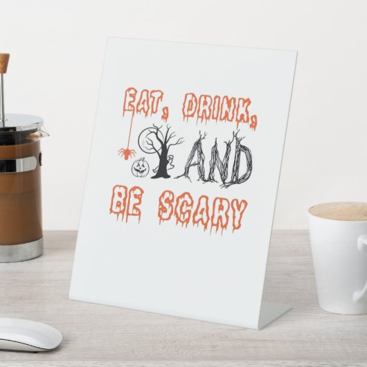 Eat Drink And Be Scary Minimal Quote Sockelschild (In SItu)