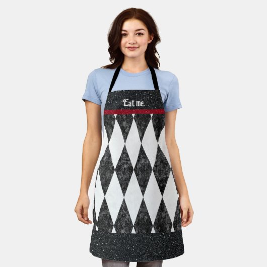 EAT ME albernen, anpassbaren Text Harlequin Raute Schürze (Getragen)