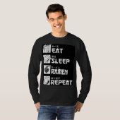Eat Sleep Anime Repeat Gift Idea Cosplayer T-Shirt (Vorne ganz)